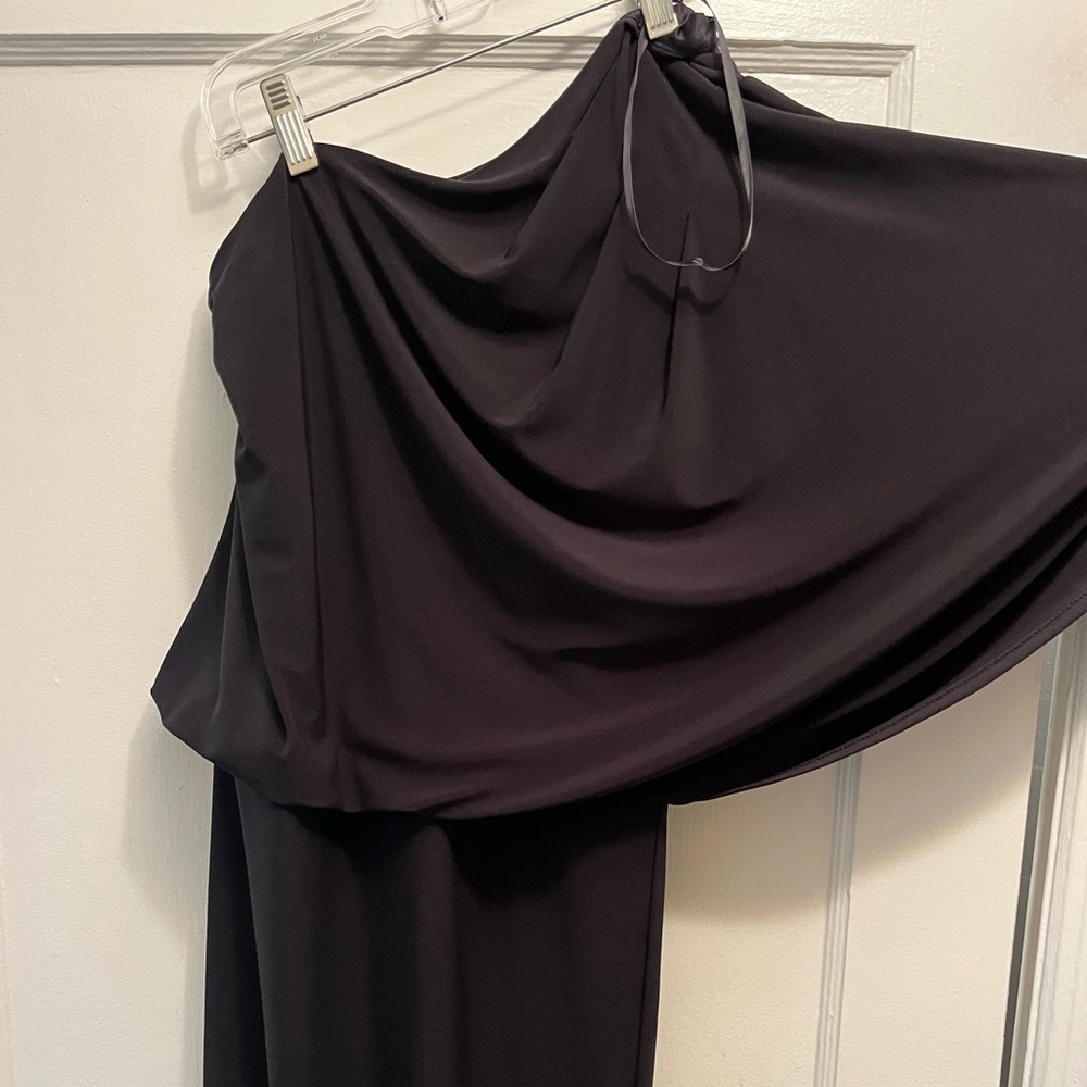 One shoulder black dress